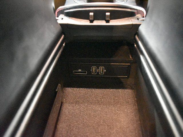 MERCEDES BENZ C class sedan