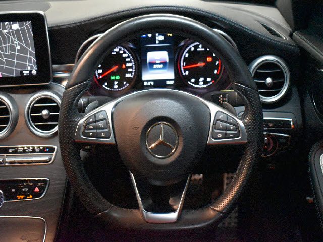 MERCEDES BENZ C class sedan