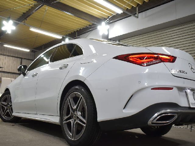 MERCEDES BENZ CLA class