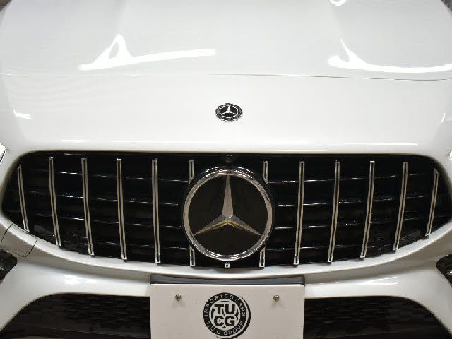 MERCEDES BENZ CLA class