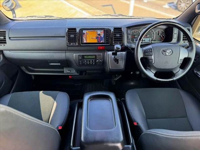 HIACE van 2WD
