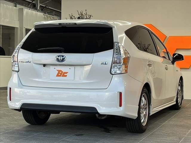 PRIUS Alpha