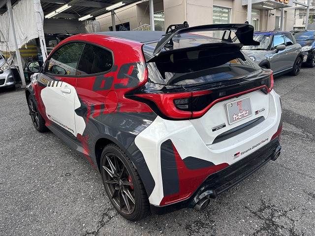 GR YARIS
