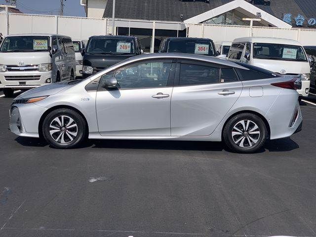 PRIUS PHV