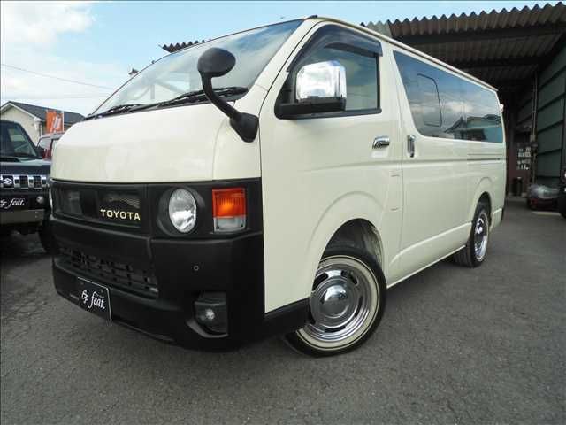 HIACE van 2WD