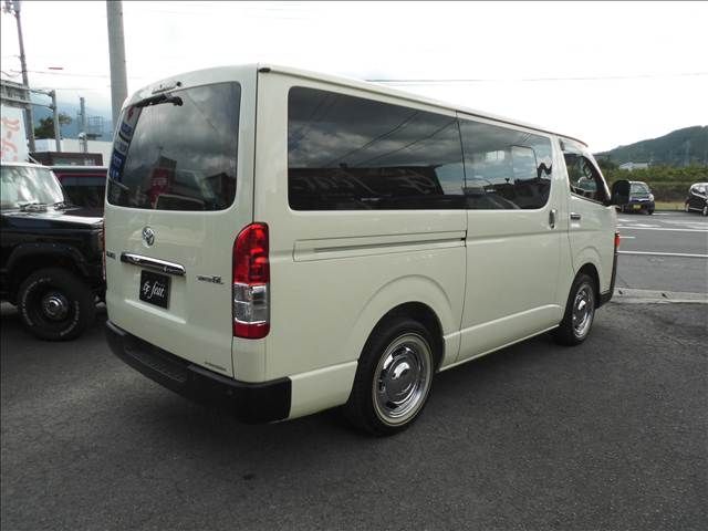 HIACE van 2WD