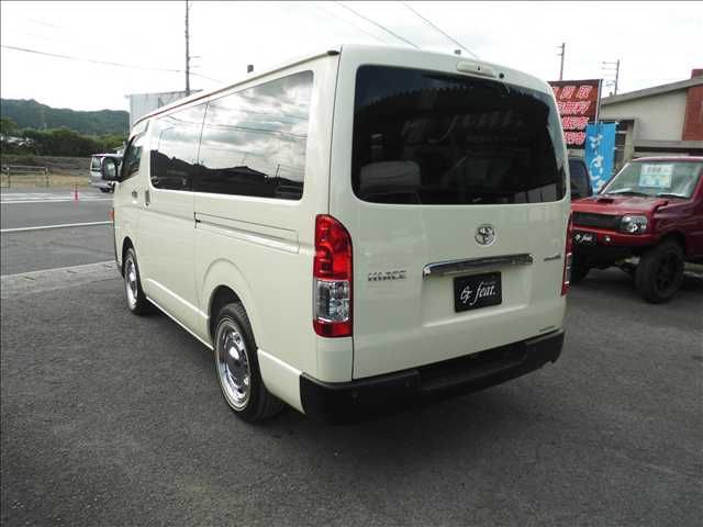 HIACE van 2WD