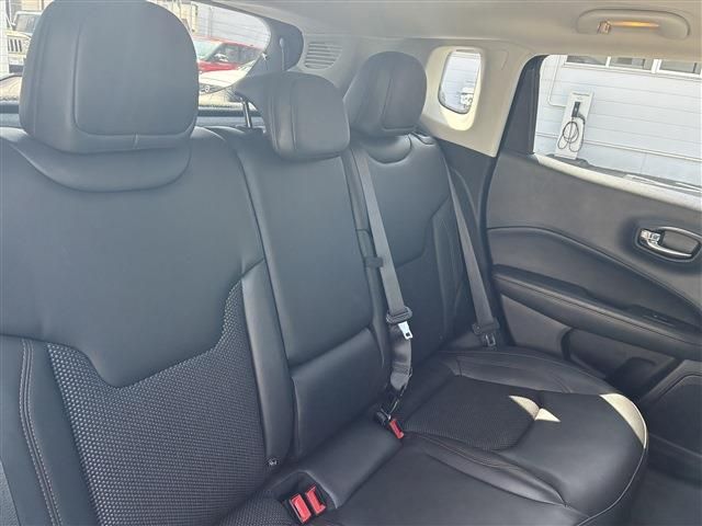 JEEP COMPASS 4WD