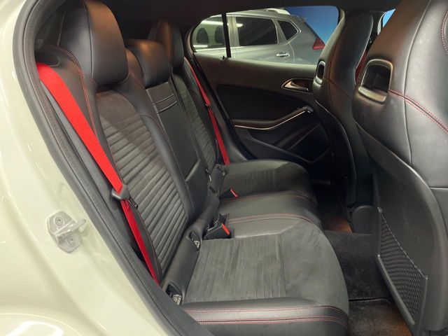 MERCEDES BENZ GLA class