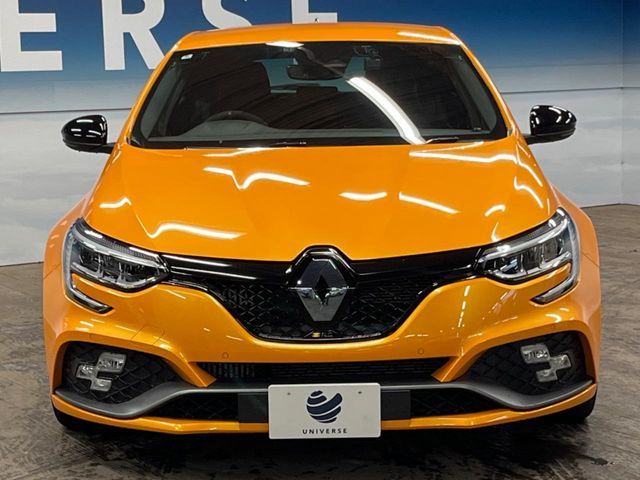 RENAULT MEGANE hatchback