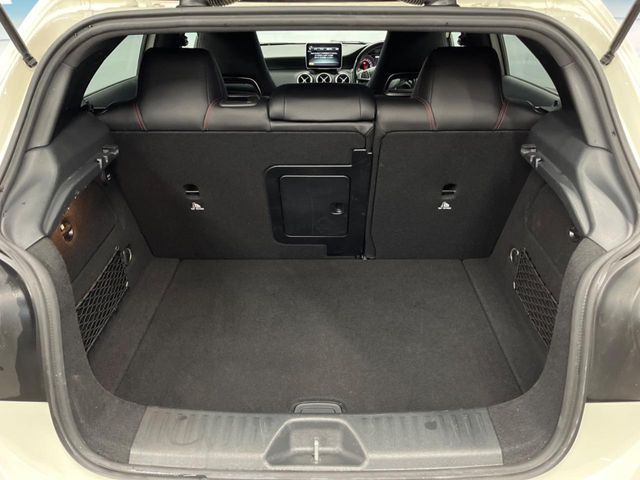MERCEDES BENZ A class