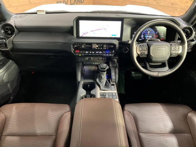 LANDCRUISER 250