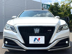 CROWN sedan hybrid
