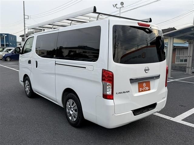 CARAVAN van 2WD