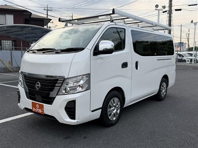 CARAVAN van 2WD