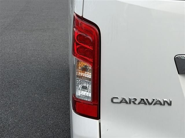 CARAVAN van 2WD