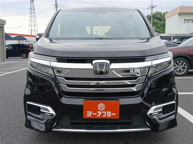STEPWAGON e:HEV SPADA
