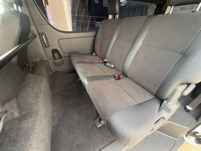 HIACE van 2WD