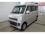 NV100 CLIPPER RIO
