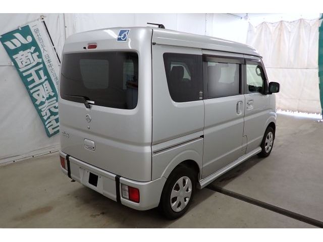 NV100 CLIPPER RIO