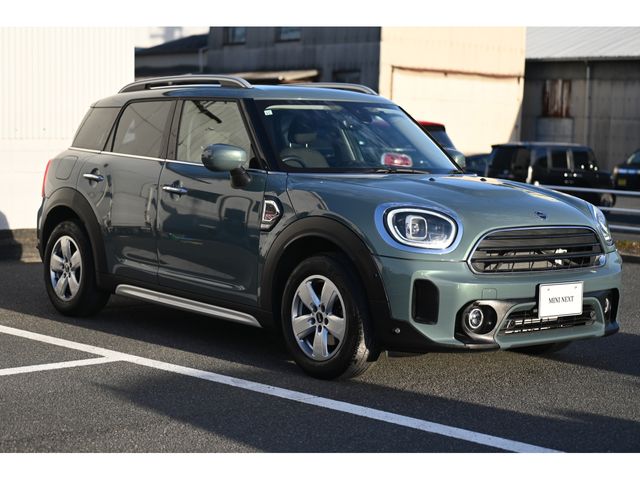 MINI CROSSOVER