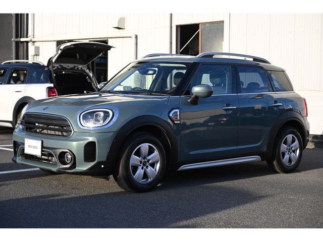 MINI CROSSOVER