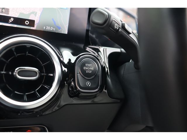 MERCEDES BENZ GLA class