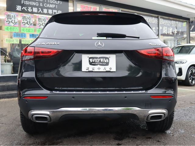 MERCEDES BENZ GLA class