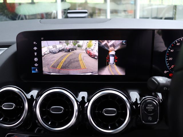 MERCEDES BENZ GLA class