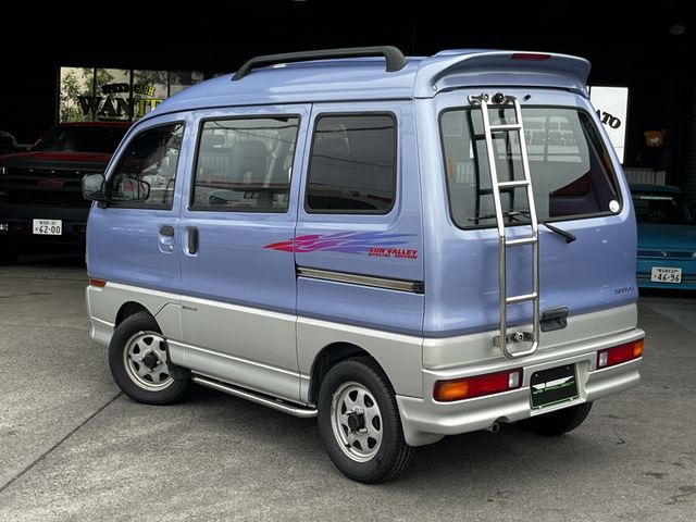 MINICAB BRABO 4WD
