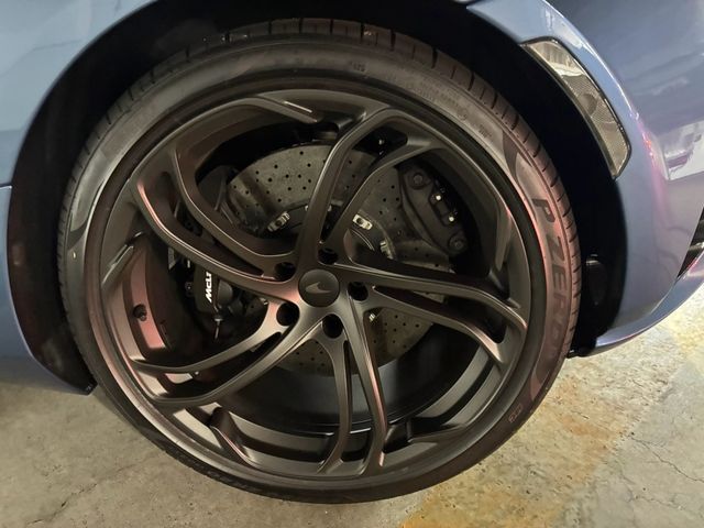 McLaren 750S