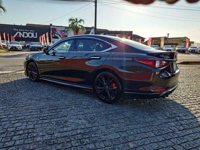LEXUS ES300h