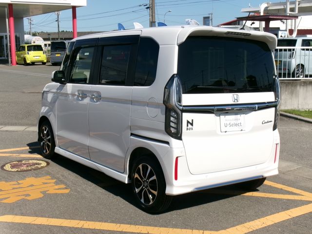 N BOX CUSTOM