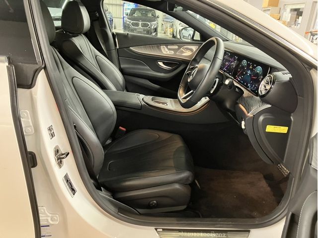 MERCEDES BENZ CLS class