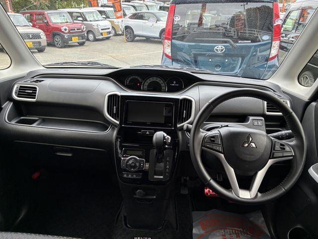 DELICA D:2 CUSTOM 2WD