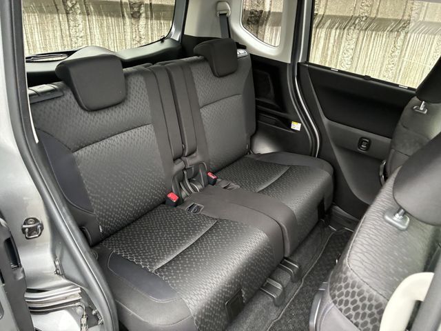 DELICA D:2 CUSTOM 2WD