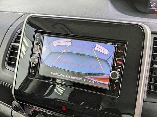 SERENA  S-HYBRID 4WD