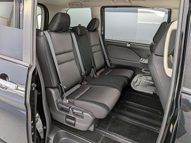 SERENA  S-HYBRID 4WD