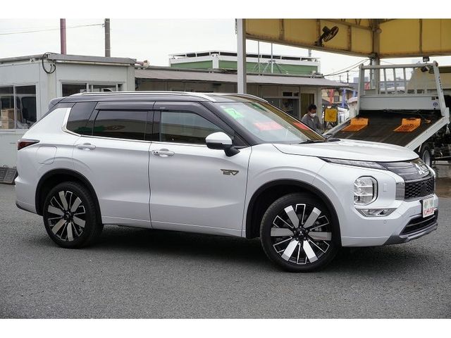 OUTLANDER PHEV