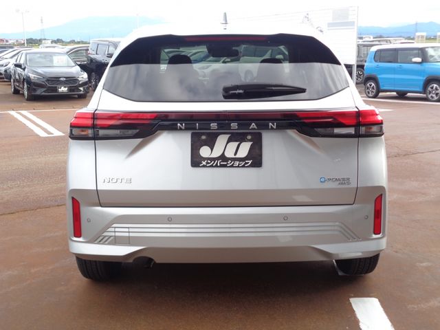 NOTE 4WD