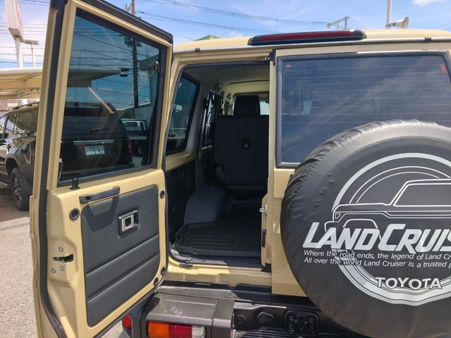 LANDCRUISER 70