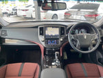 CROWN sedan hybrid