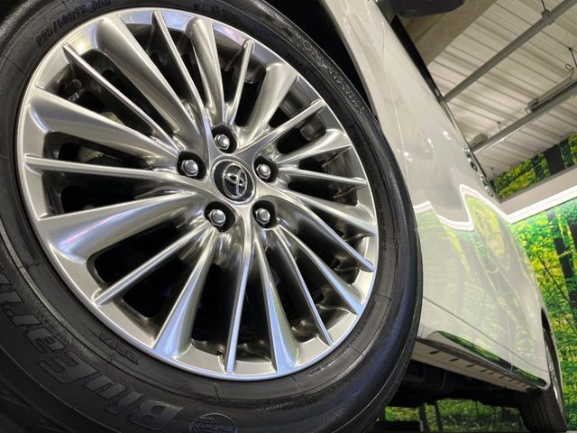 ALPHARD hybrid 4WD