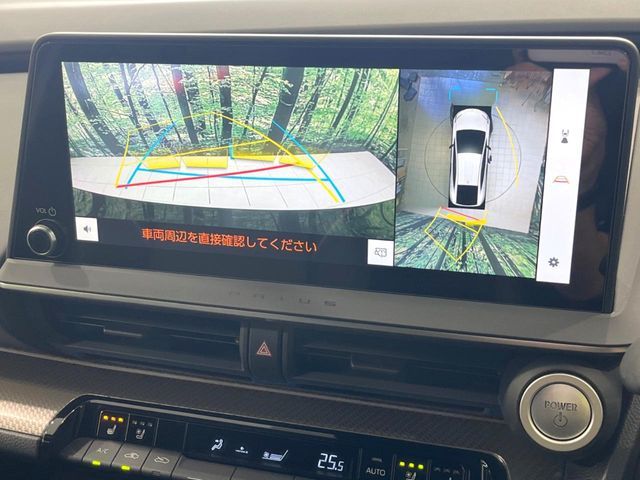PRIUS 4WD