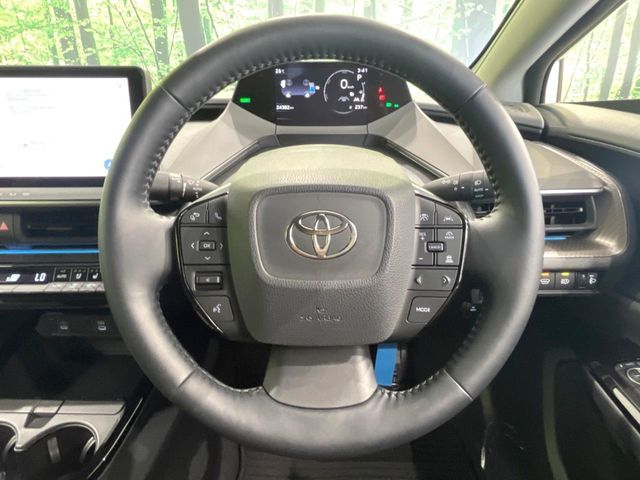 PRIUS 4WD