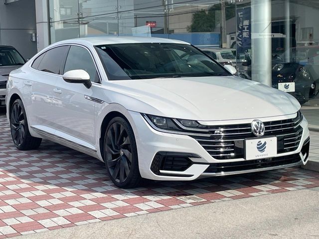 VOLKSWAGEN Arteon
