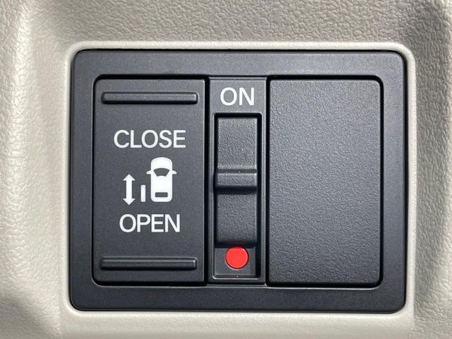 N BOX