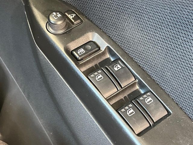 MOVE CUSTOM