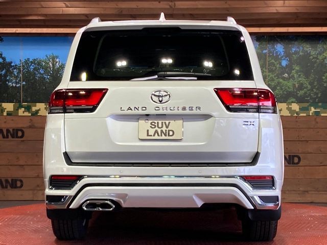 LANDCRUISER wagon