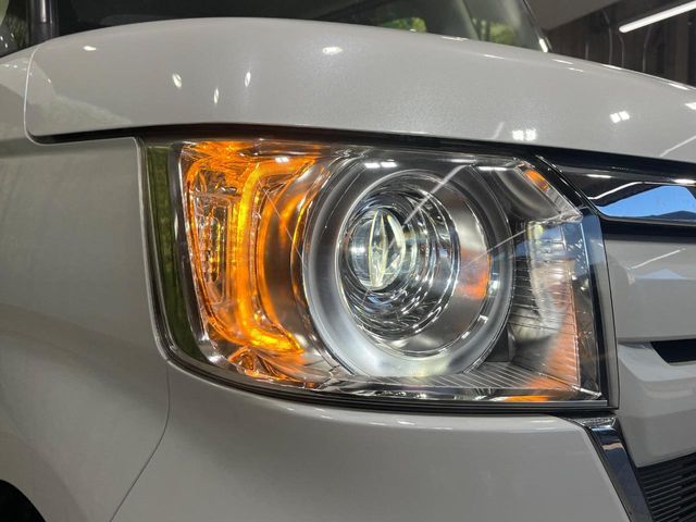 N BOX 4WD